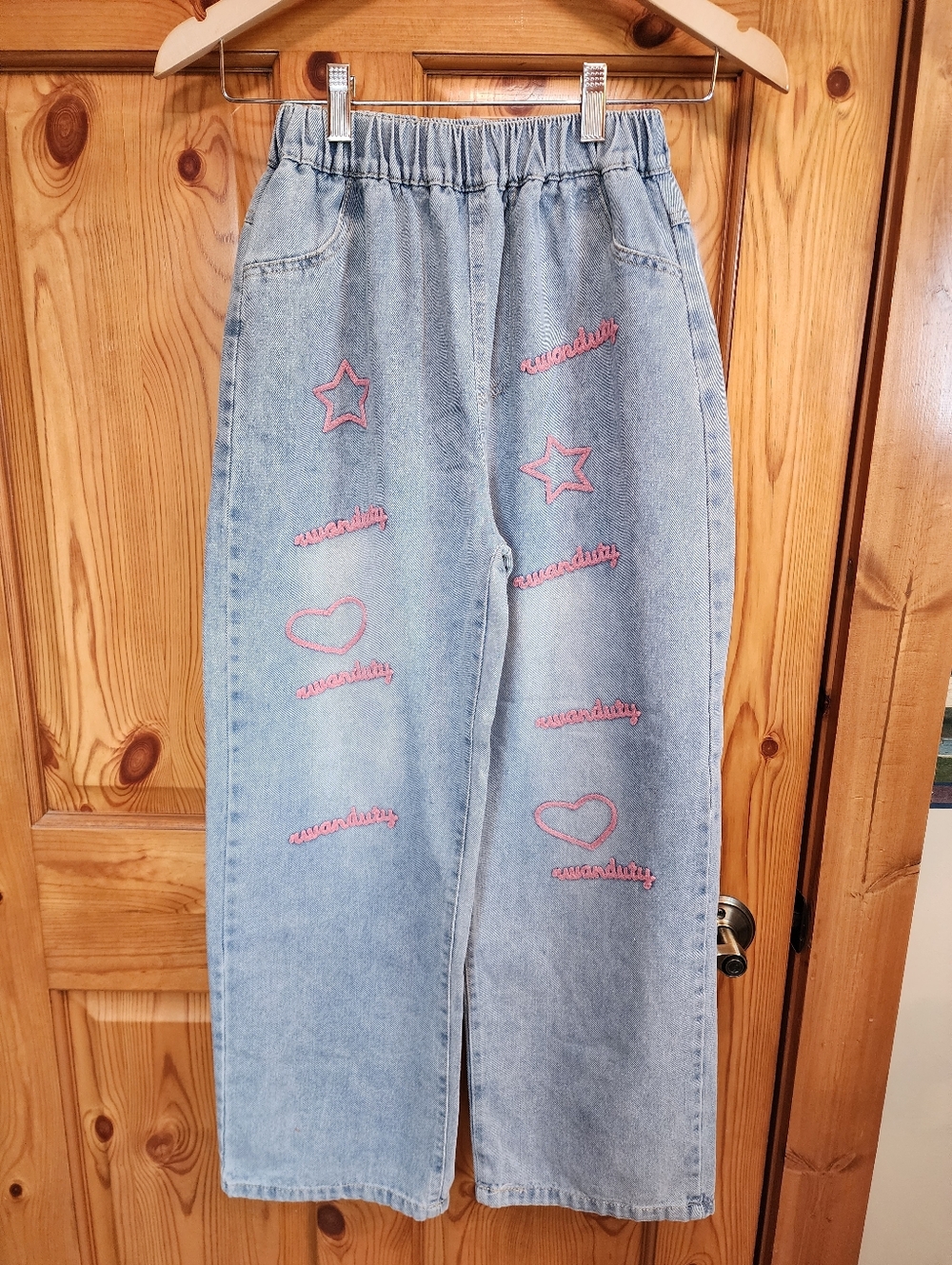 Light Wash Baggy Denim Jeans with Pink Embroidered Stars & Hearts, Size 23